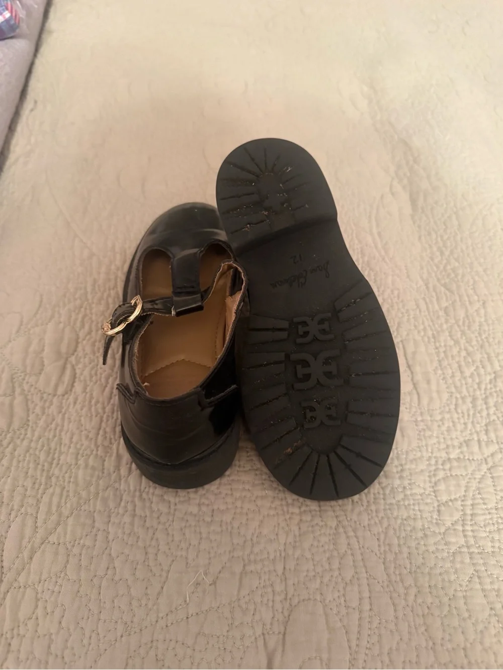Classic Black Patent Mary Jane Shoes with Gold Buckle